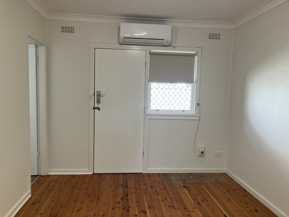 122df0fe-d4a9-4024-ae17-db79b4fd5dd4-SINGLETON-HEIGHTS-2026-03-04-041659-1